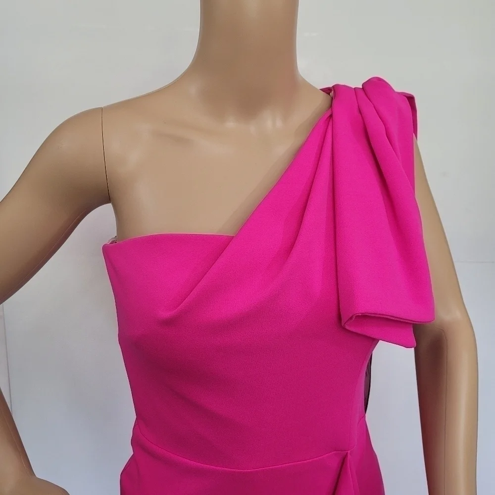 Betsy and Adam One Shoulder Scuba Crepe Gown Size 2 NWOT - Picture 8 of 13